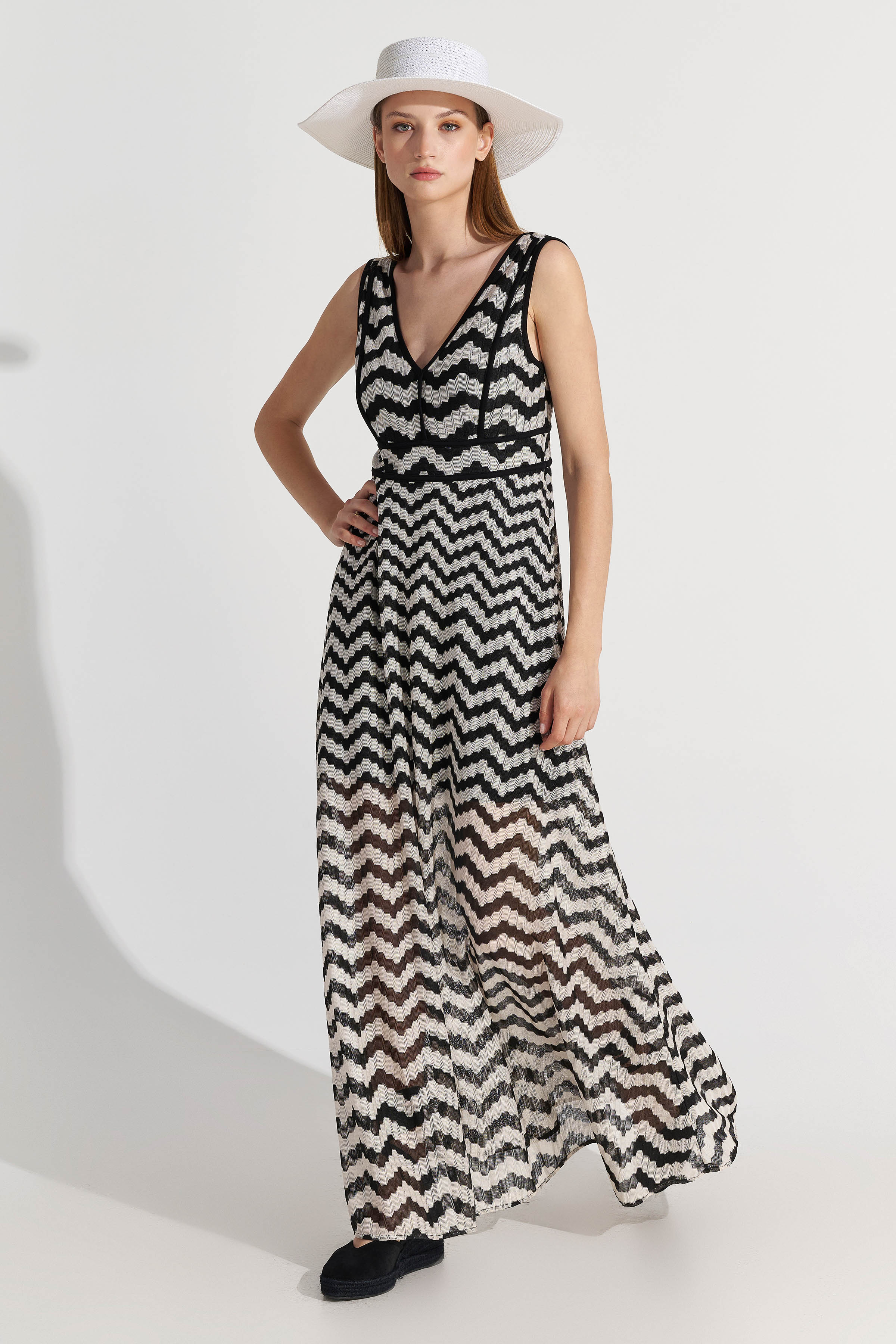 Φόρεμα μακρύ με zig-zag prints - 5207251916646