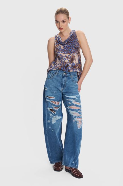 Ripped loose jeans - Used