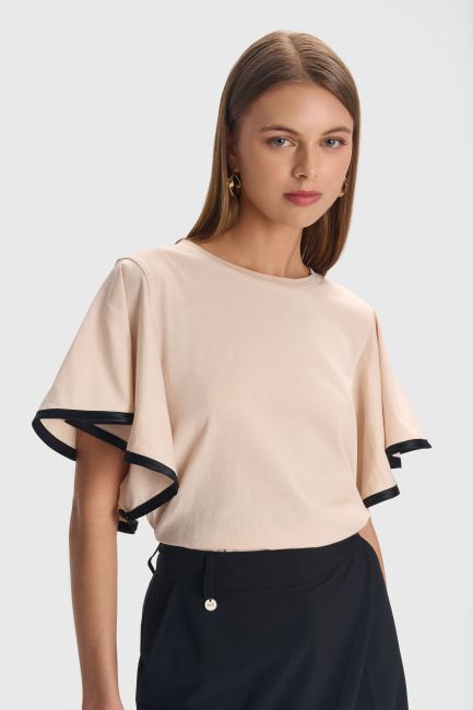 Cloche-sleeves blouse - Vanilla